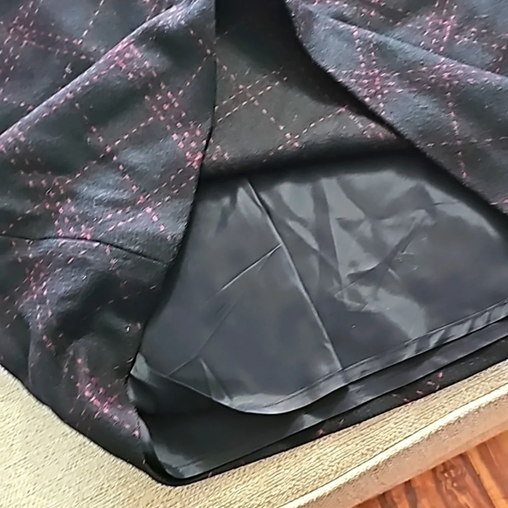 Ann Taylor LOFT Formal wool skirt blk sz 12